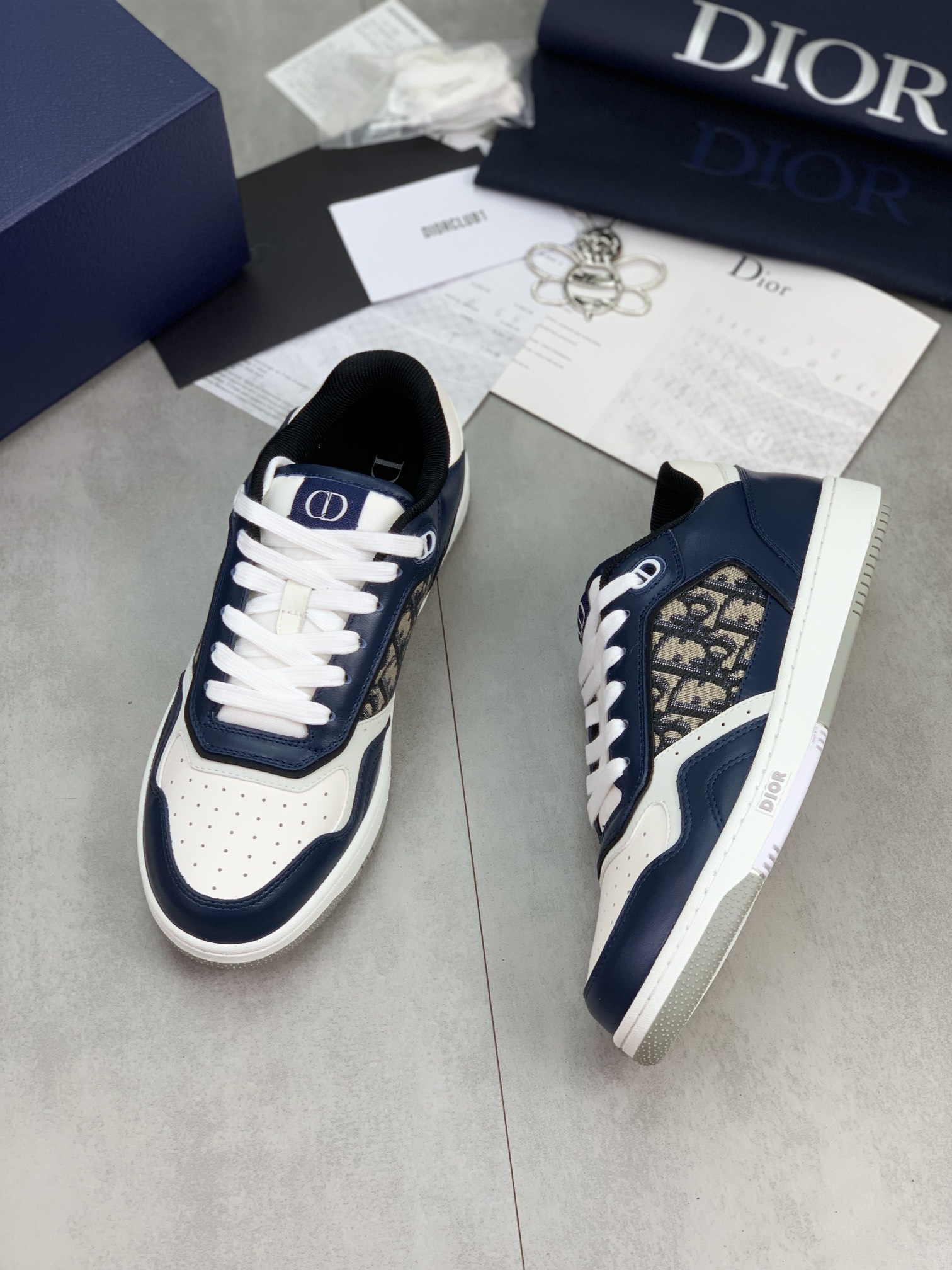 DiorSHOES