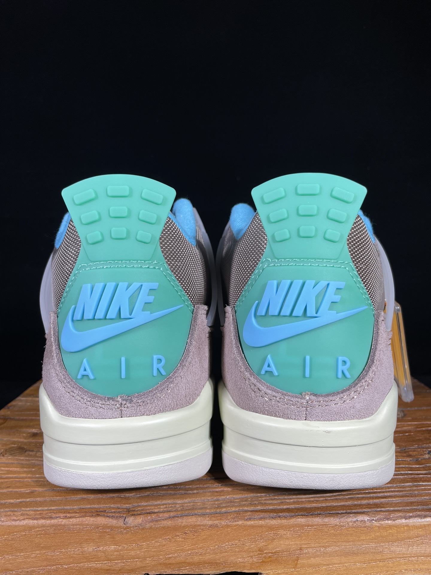AirJordan4SHOES