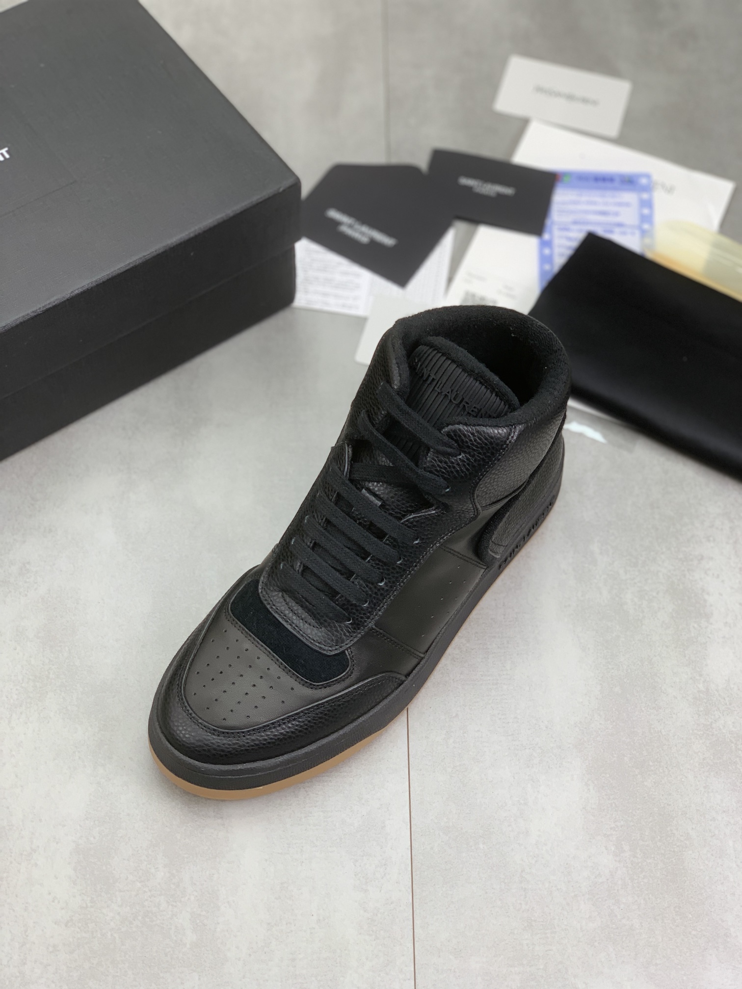 YSLSHOES