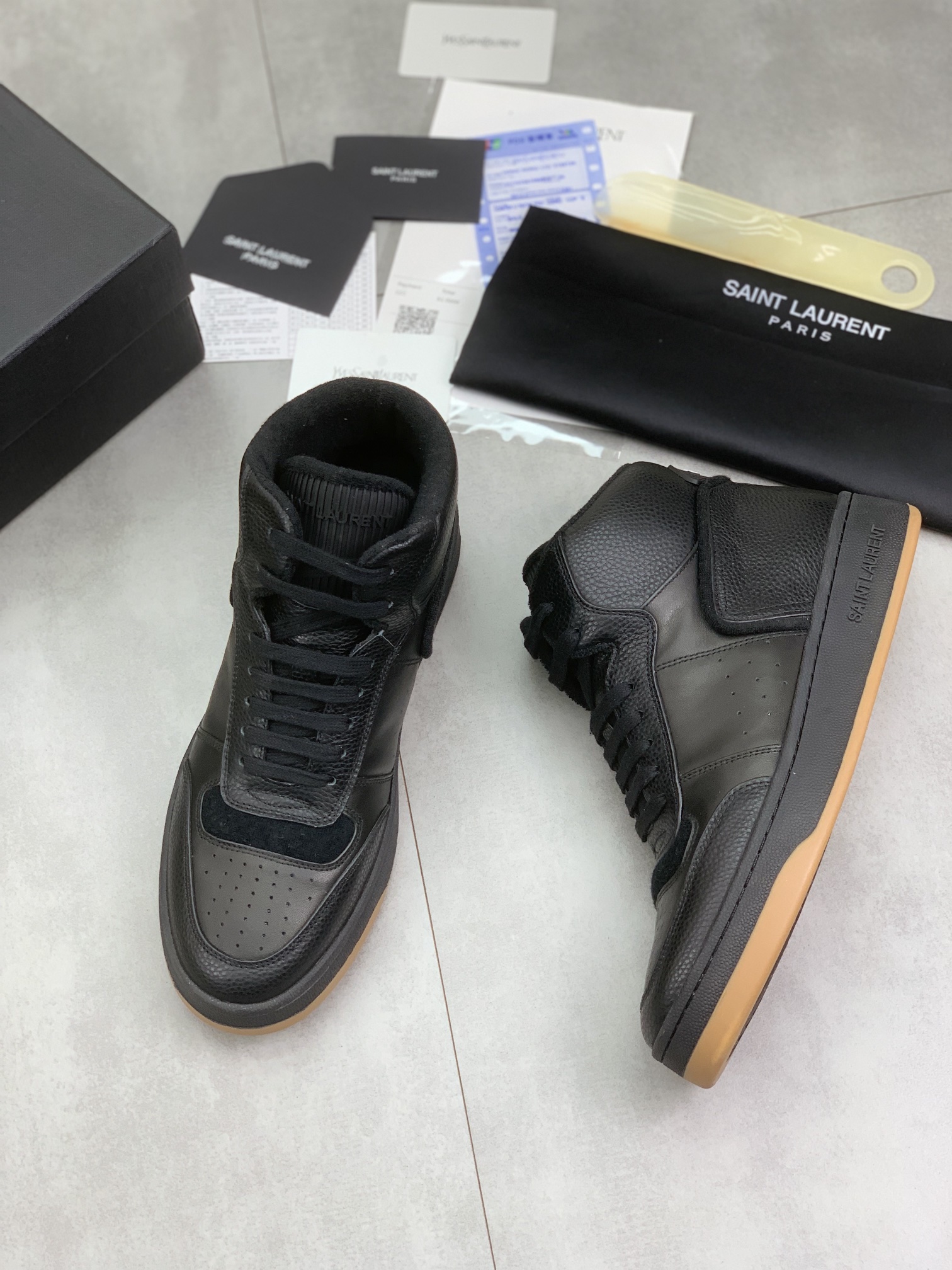 YSLSHOES