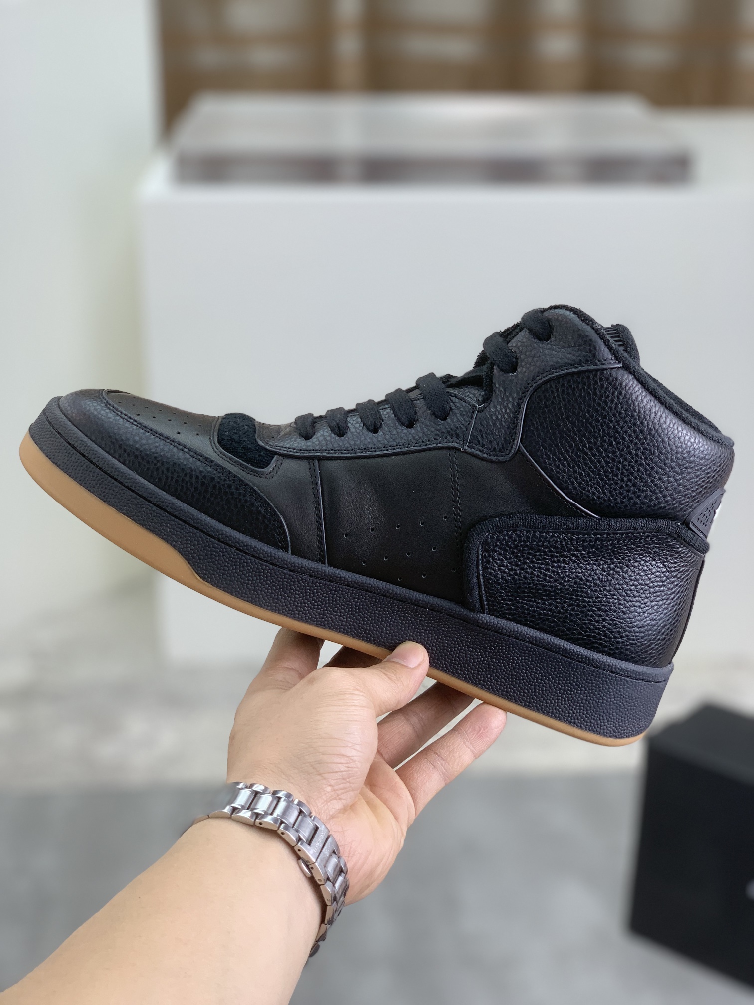 YSLSHOES