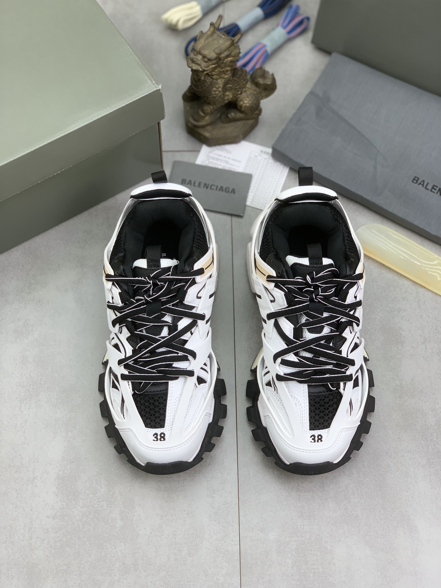 BalenciagaSHOES