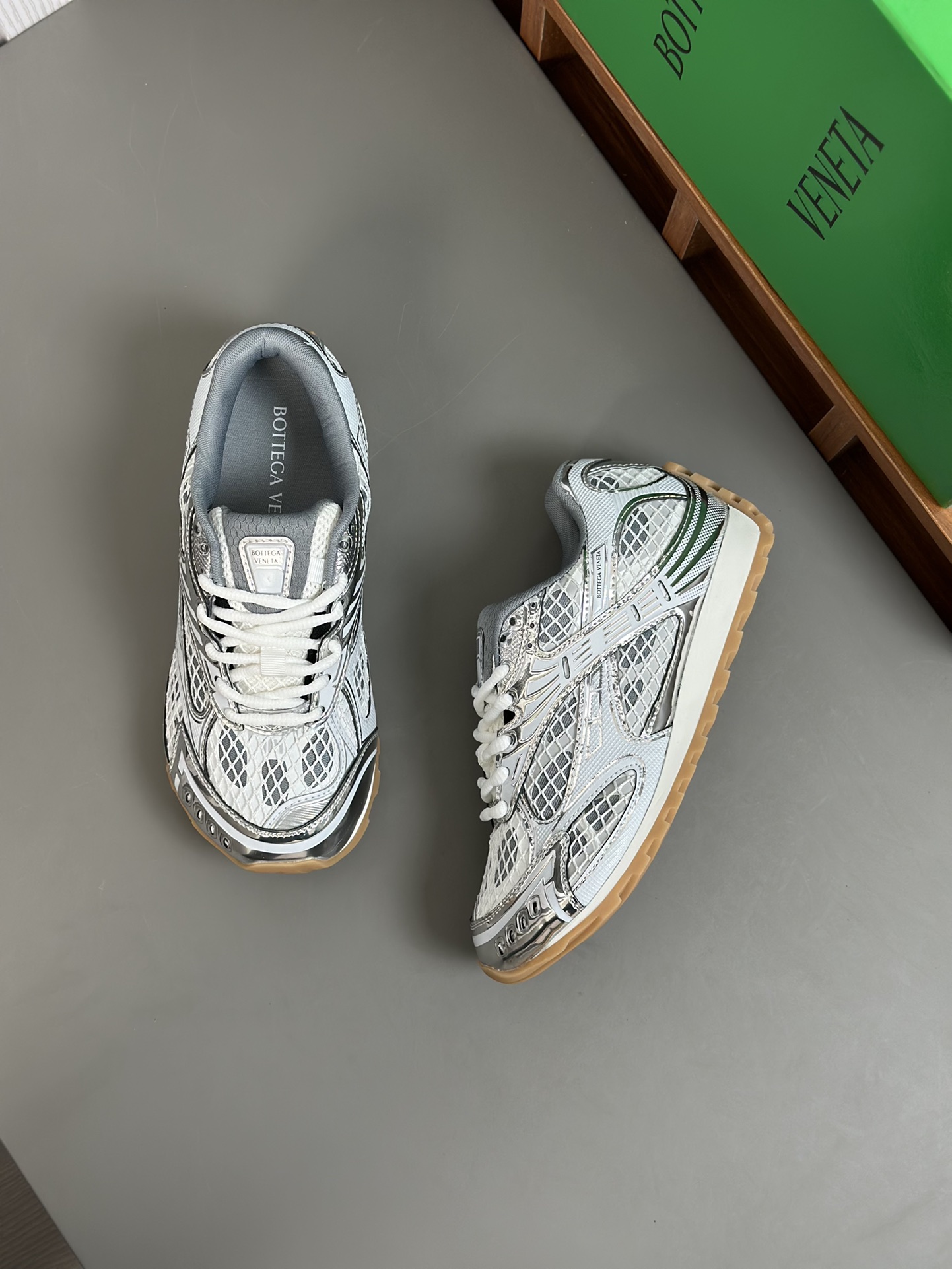 BVSHOES