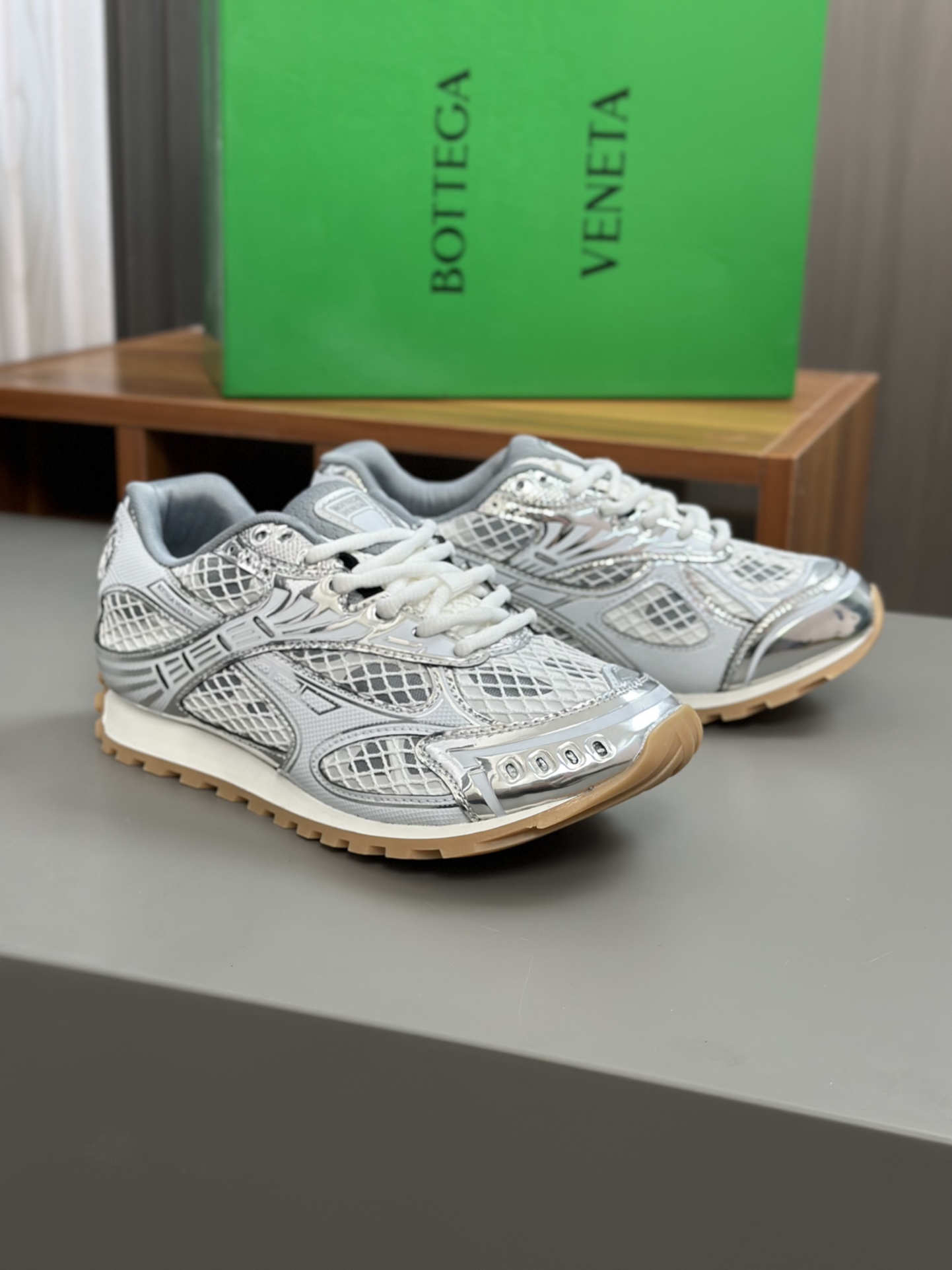 BVSHOES