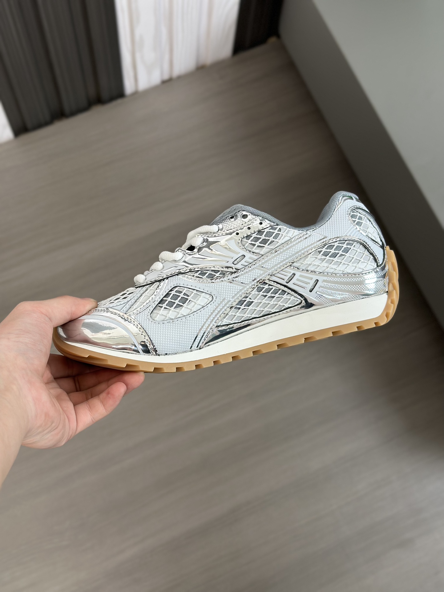 BVSHOES
