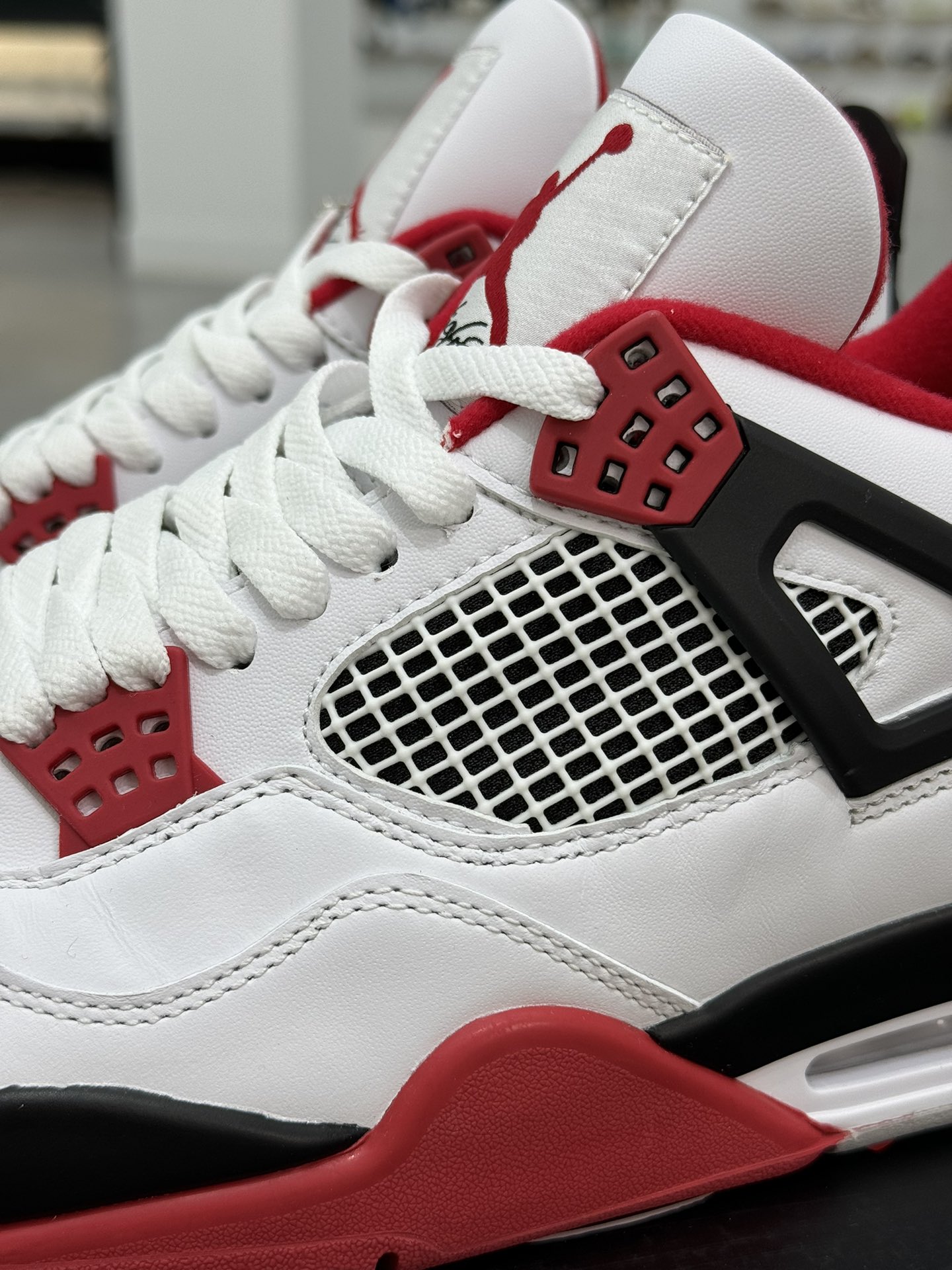 AirJordan4SHOES