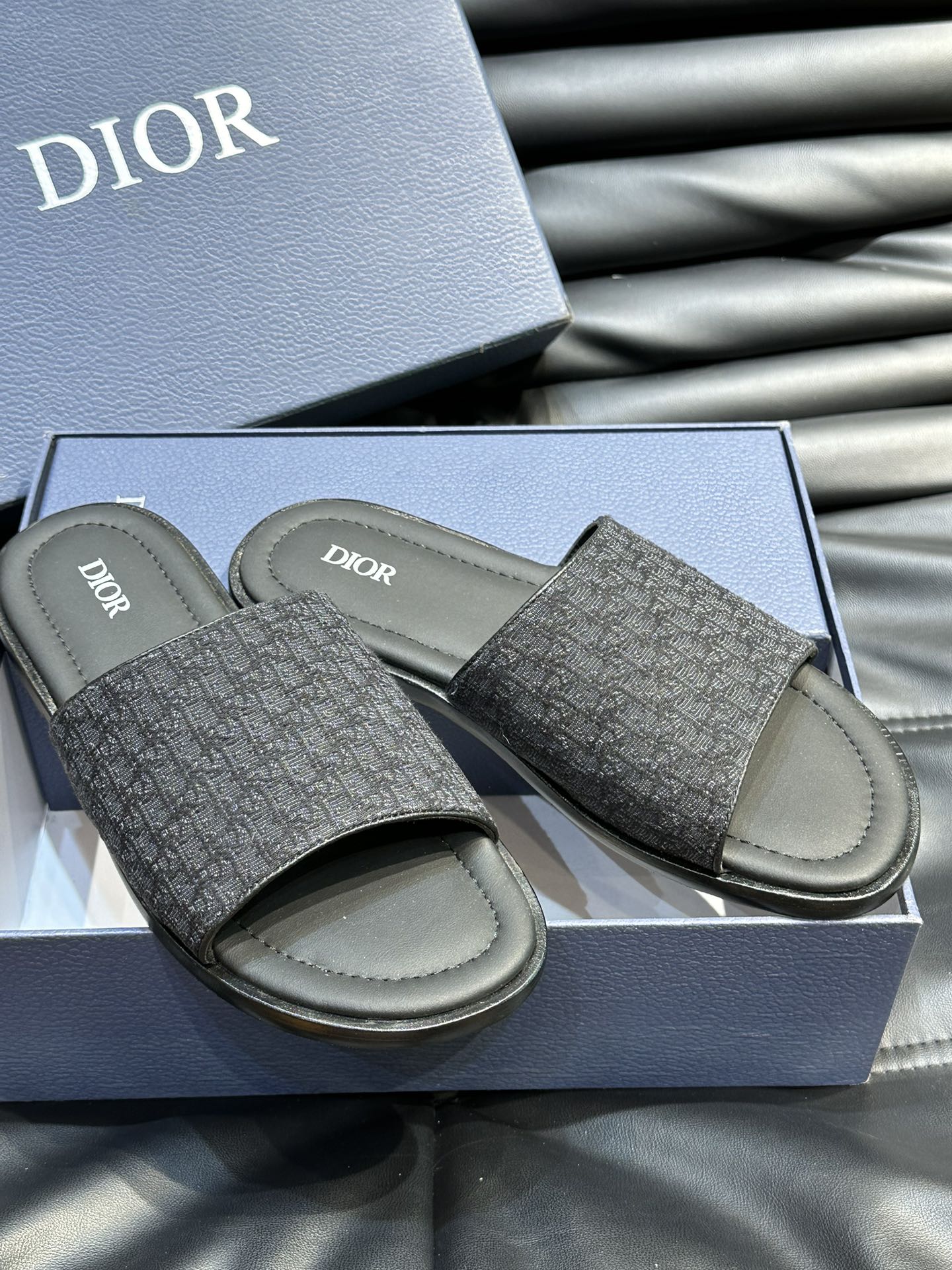 DiorSHOES
