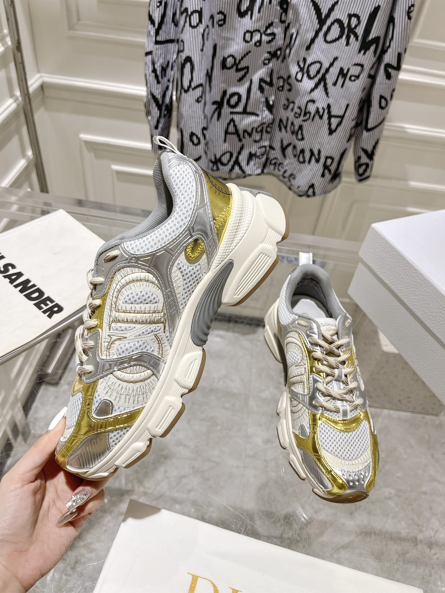 DiorSHOES