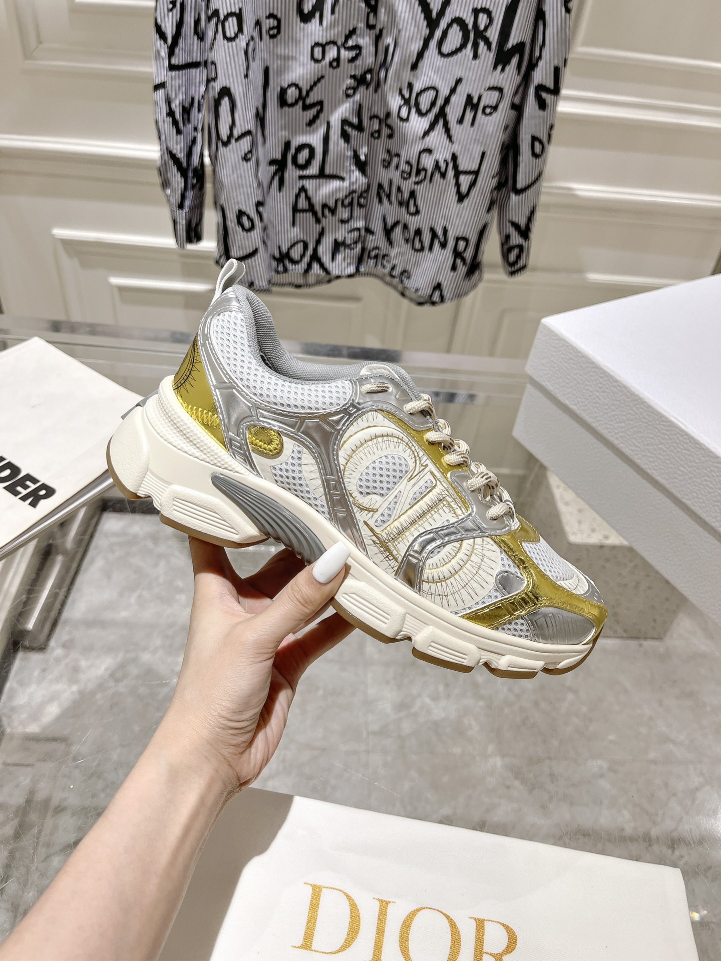 DiorSHOES
