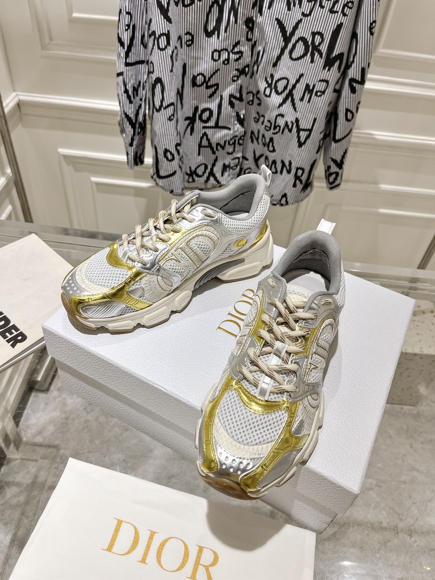 DiorSHOES
