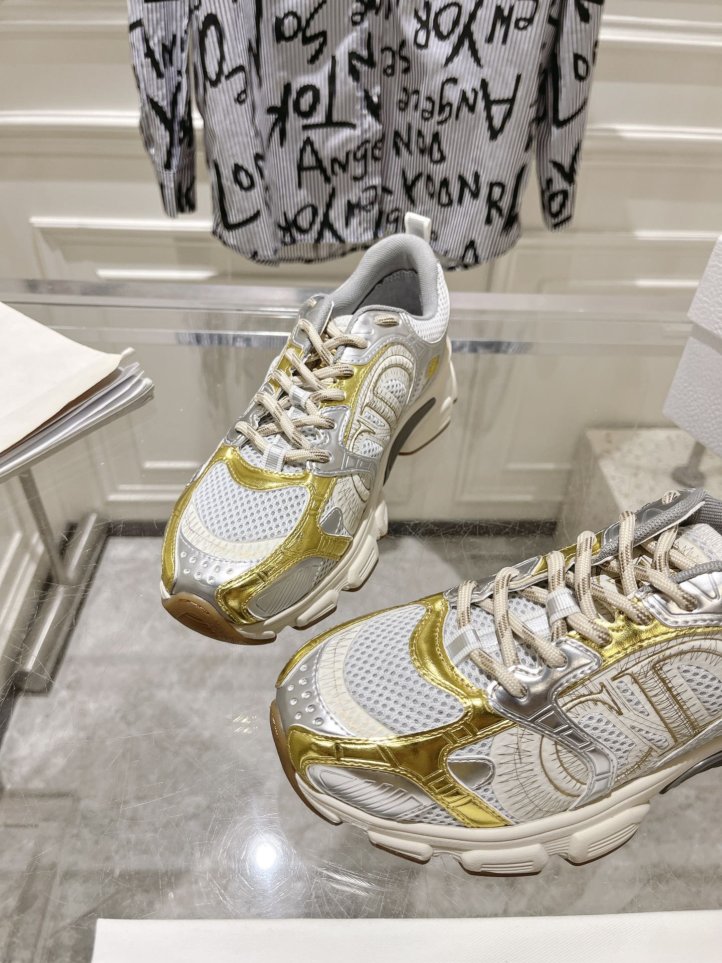 DiorSHOES