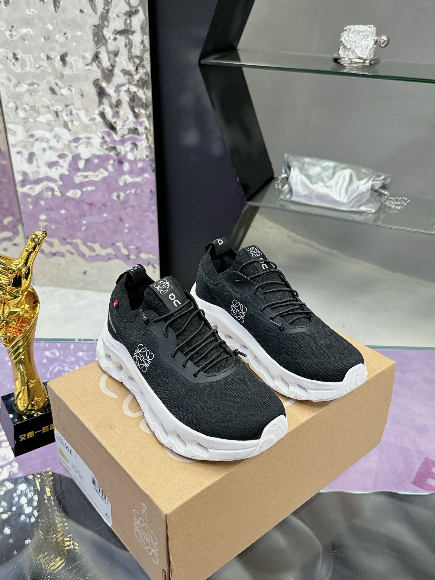 LoeweSHOES