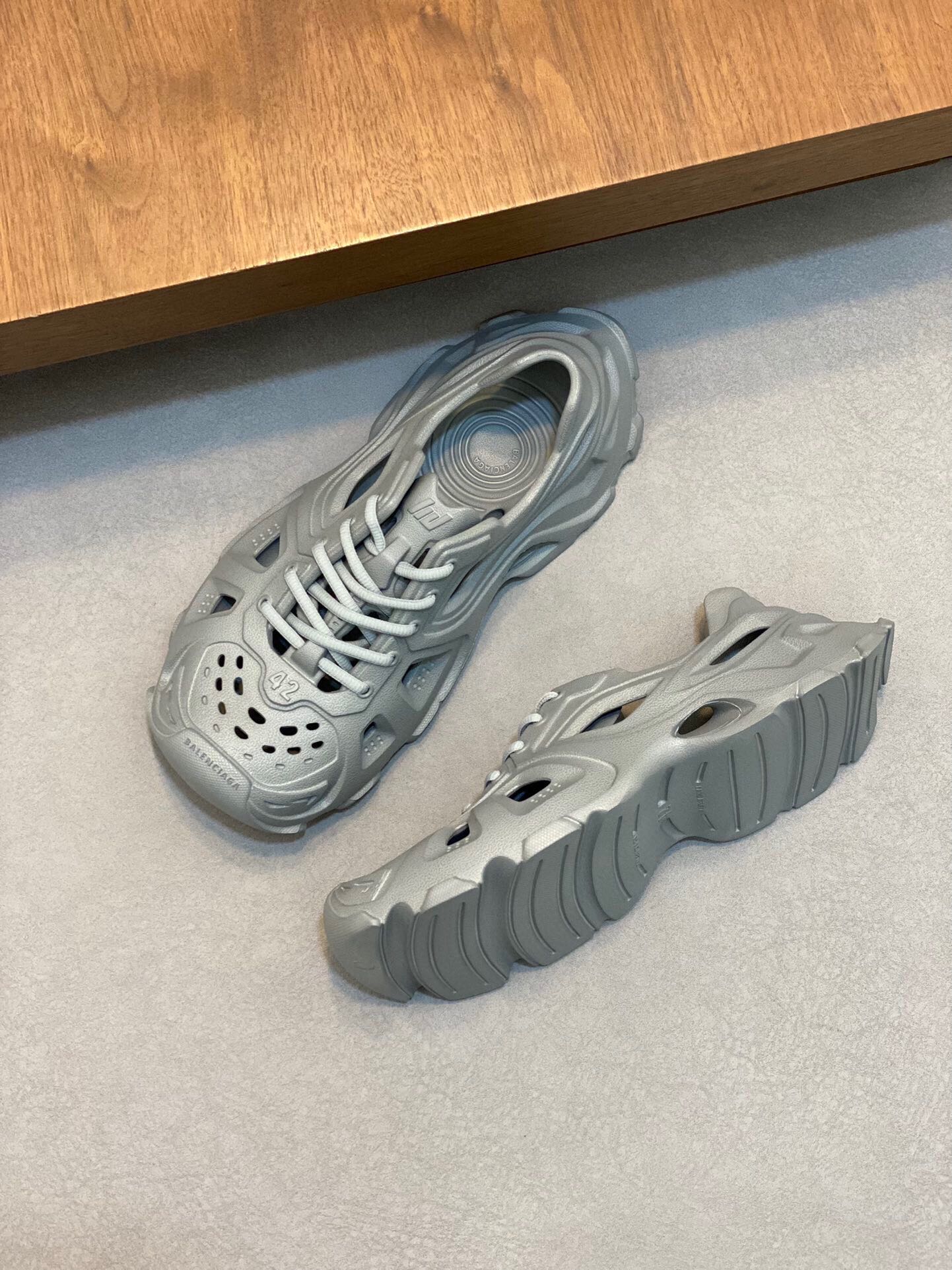 BalenciagaSHOES