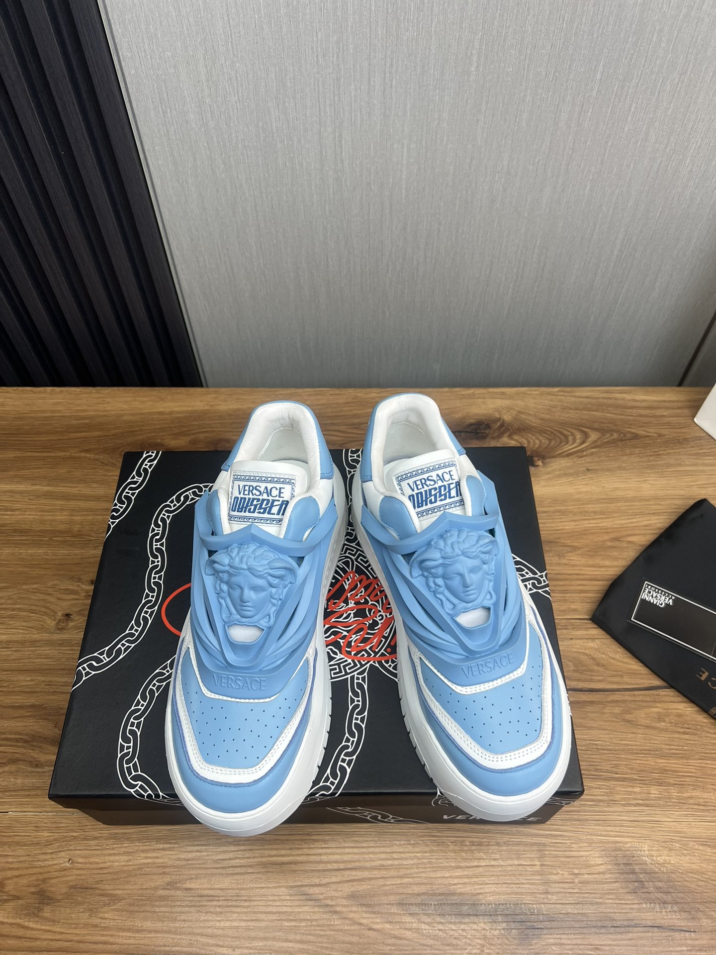 VersaceSHOES