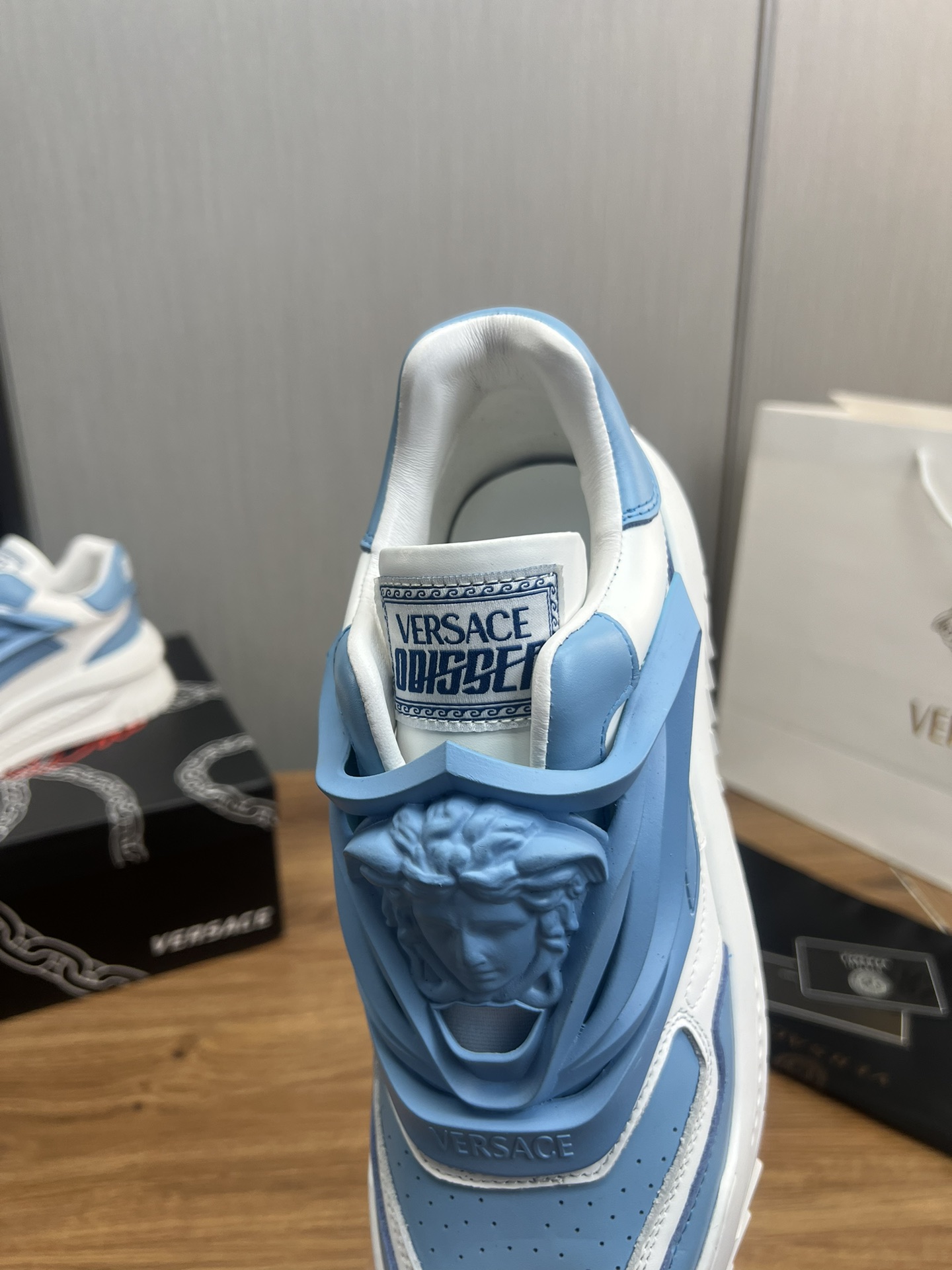 VersaceSHOES