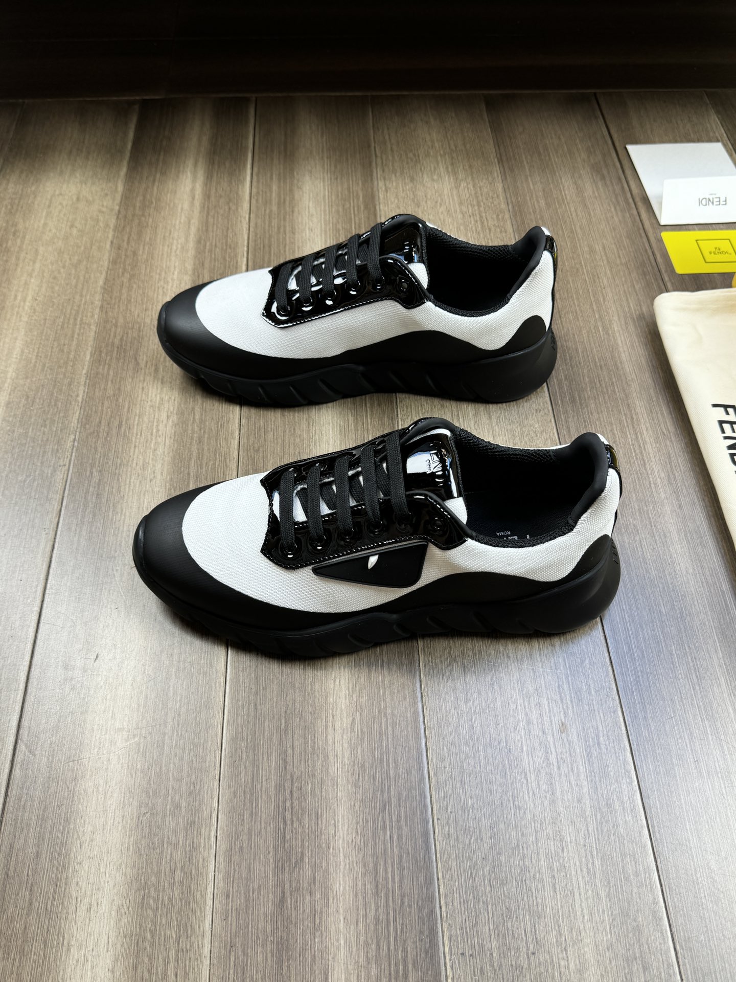 FendiSHOES