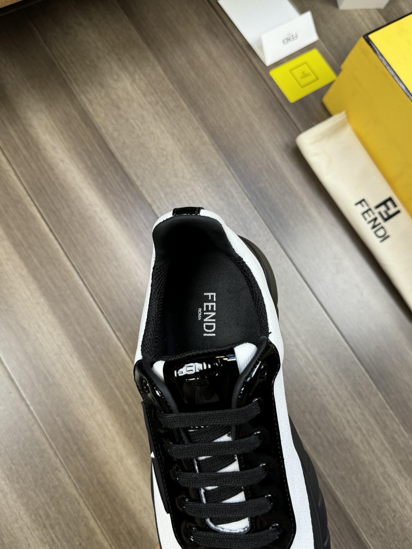 FendiSHOES