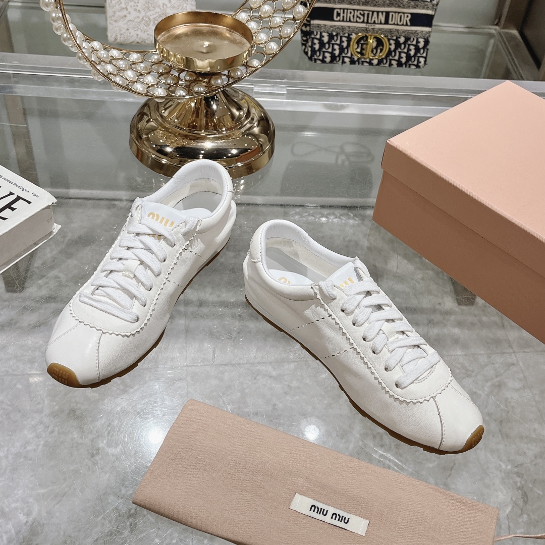 Womens shoes collection