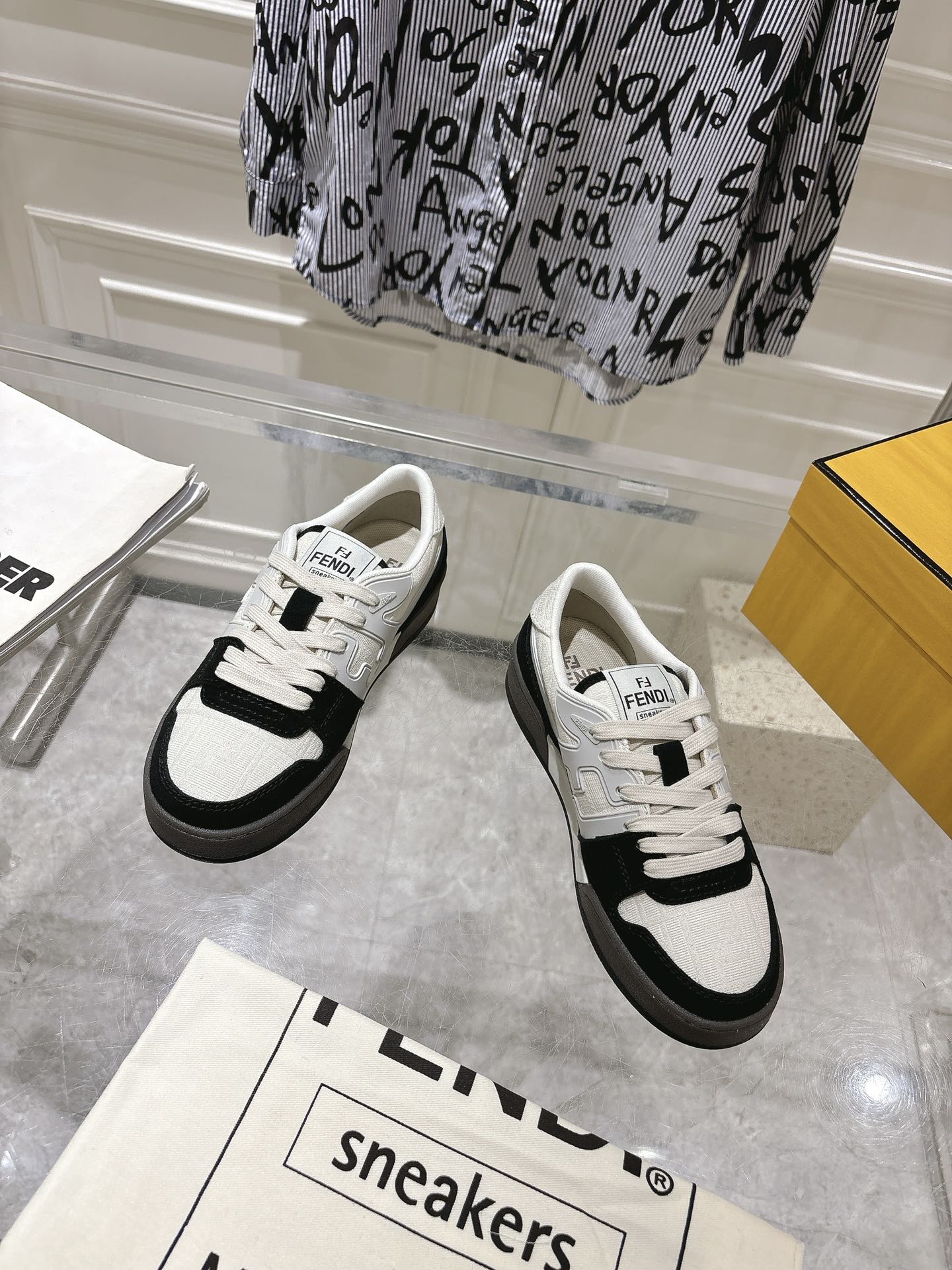 FendiSHOES