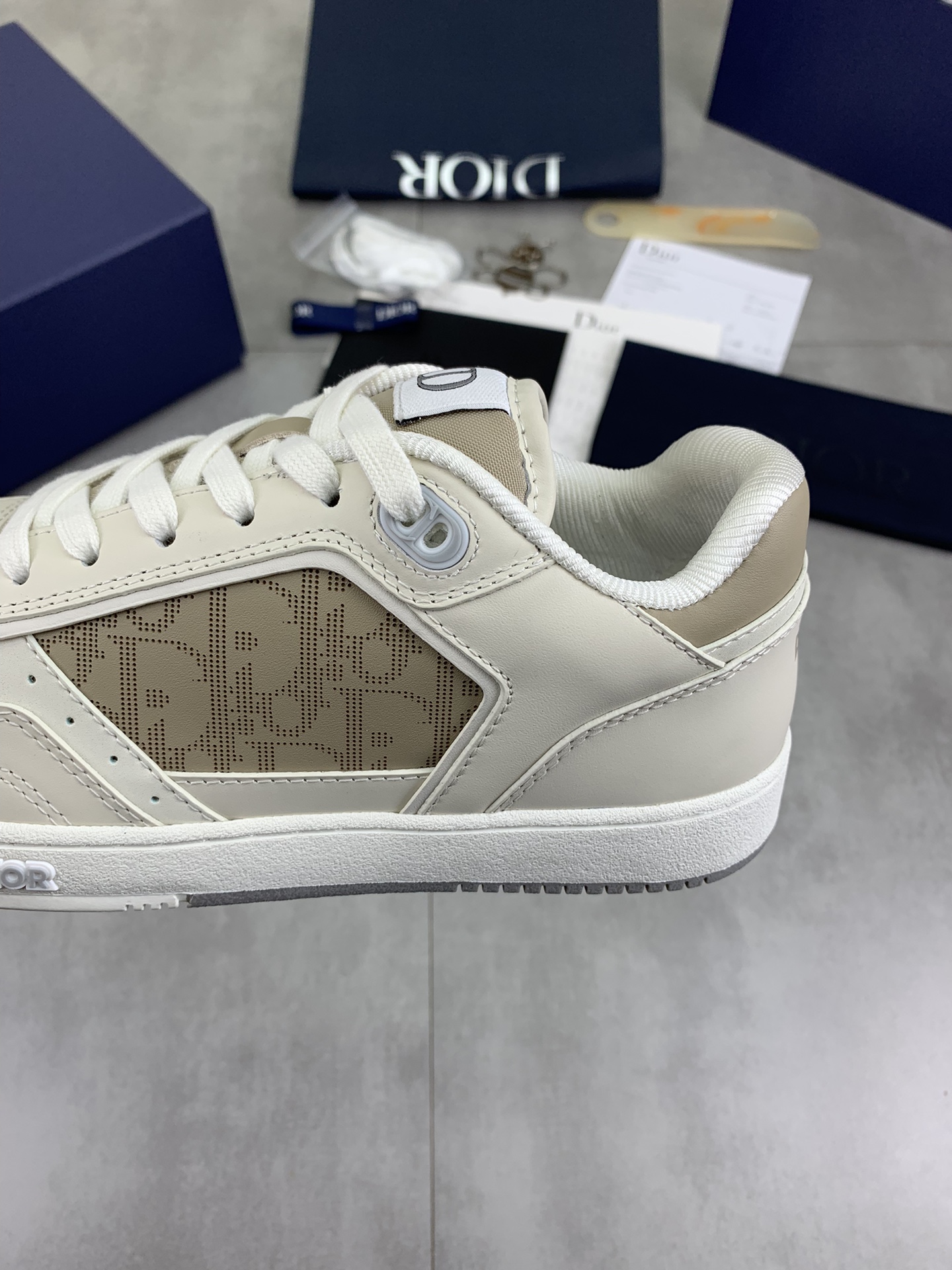 DiorSHOES