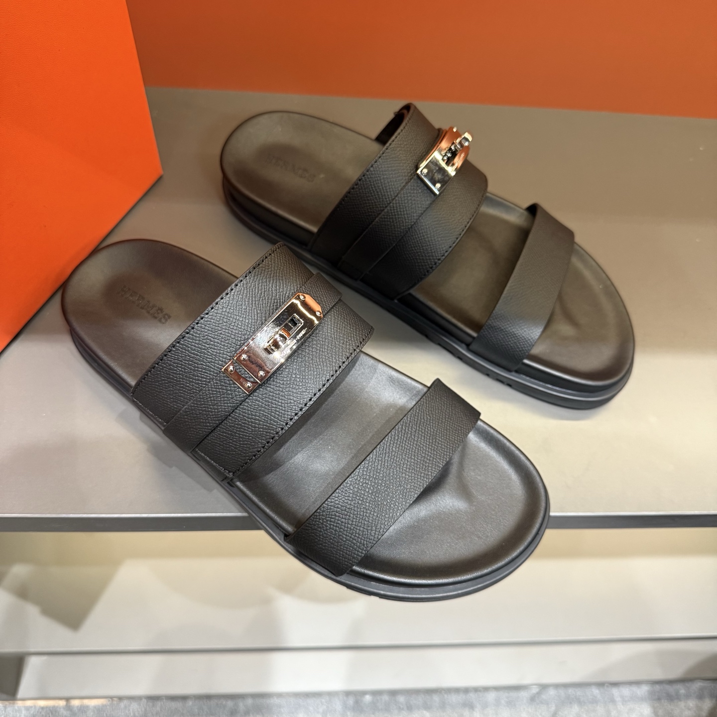 HERMESShoes
