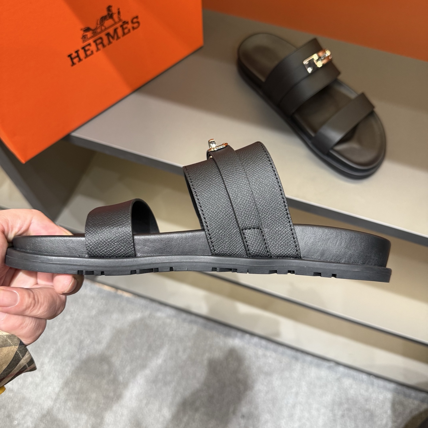 HERMESShoes