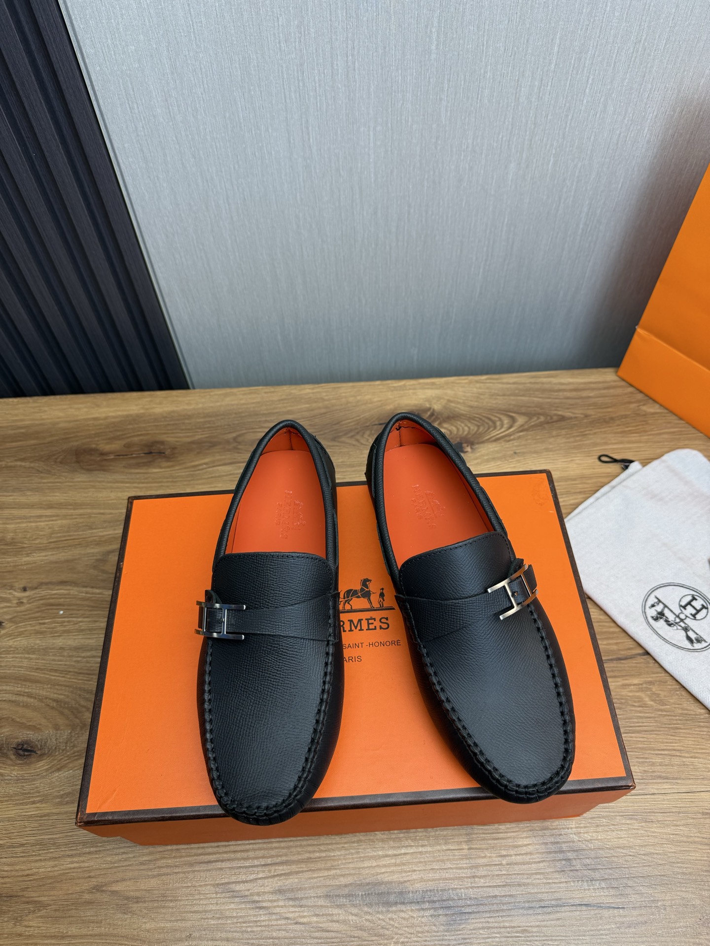 HERMESShoes