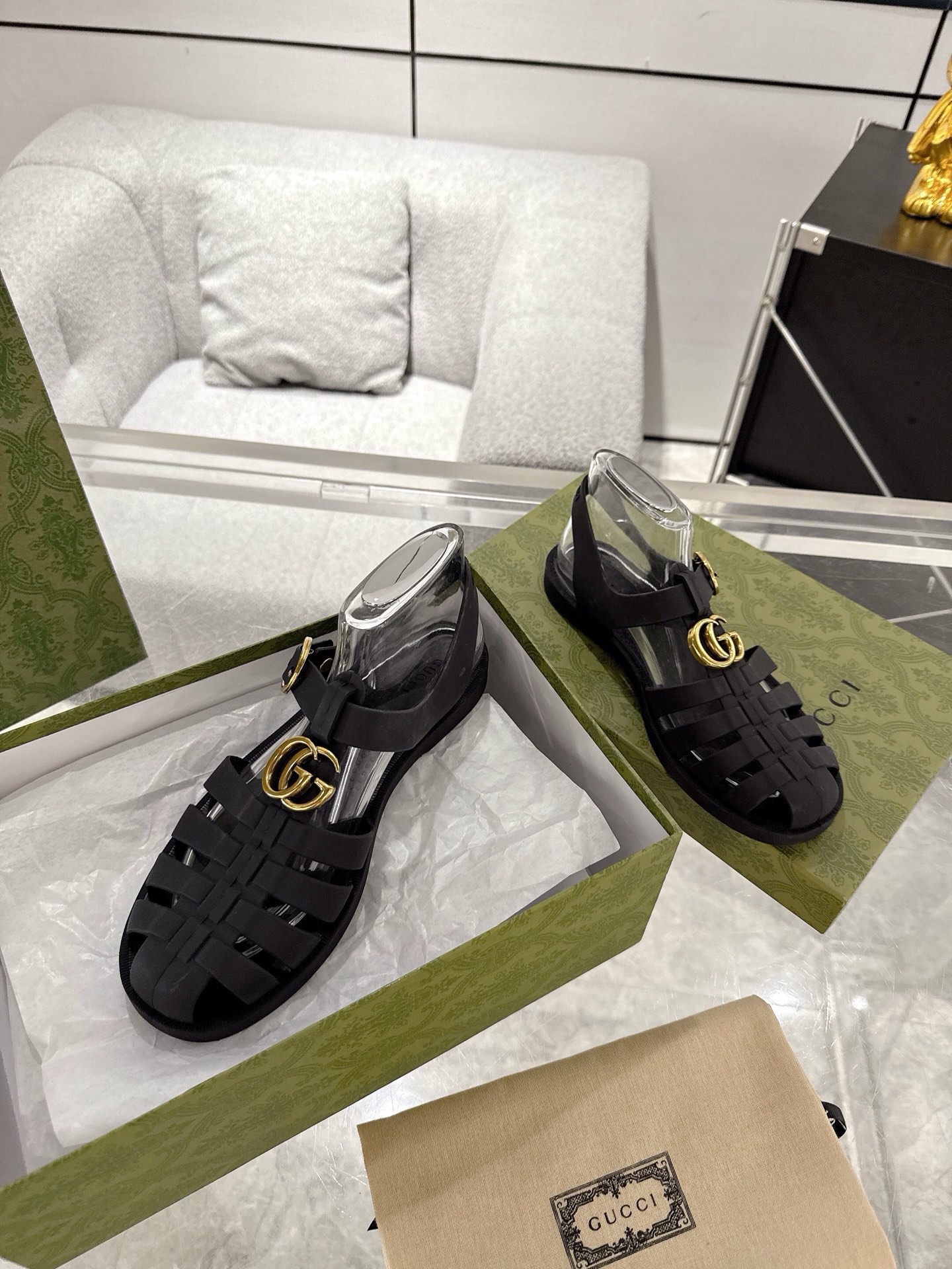 GucciShoes