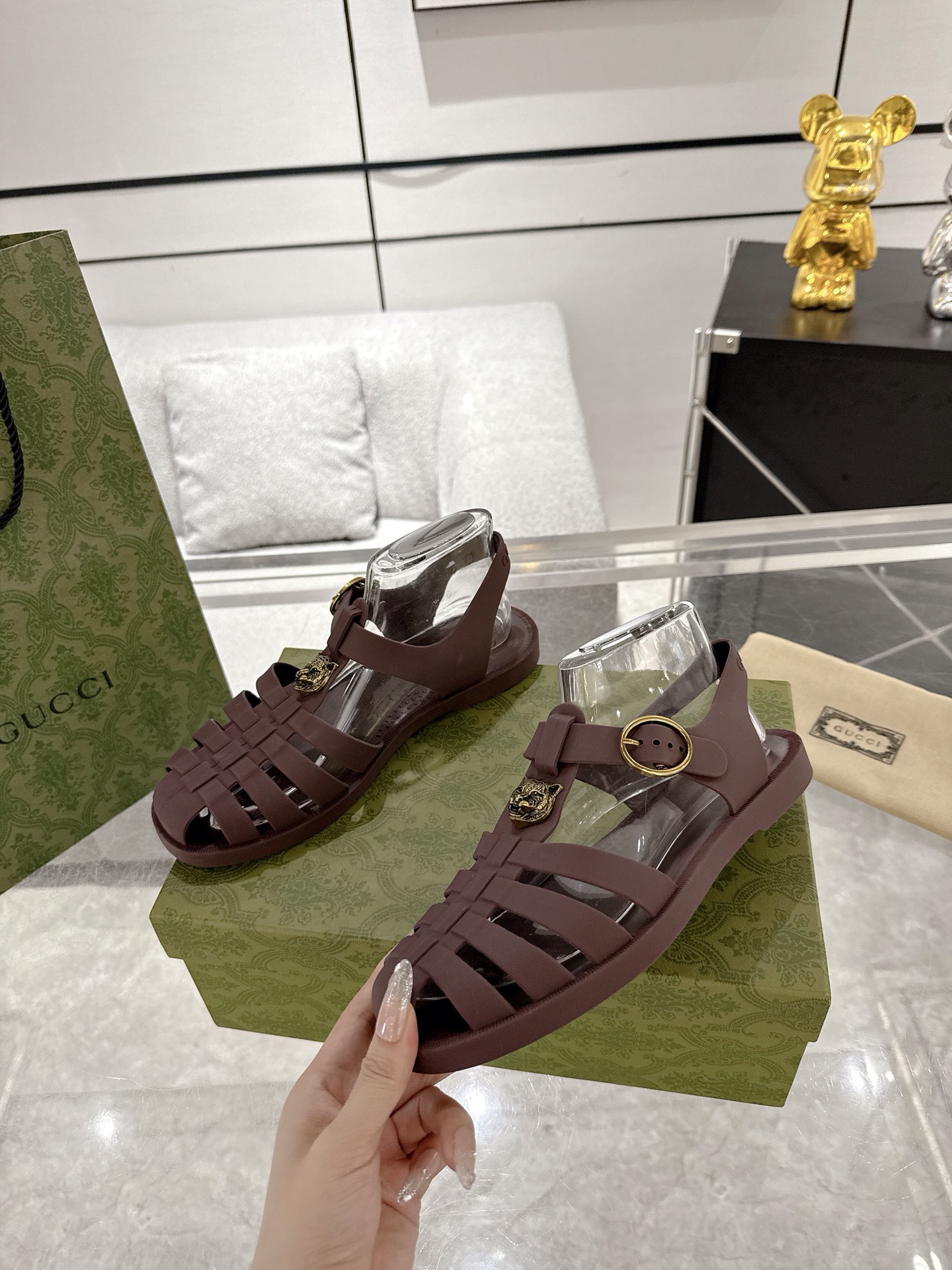 GucciShoes