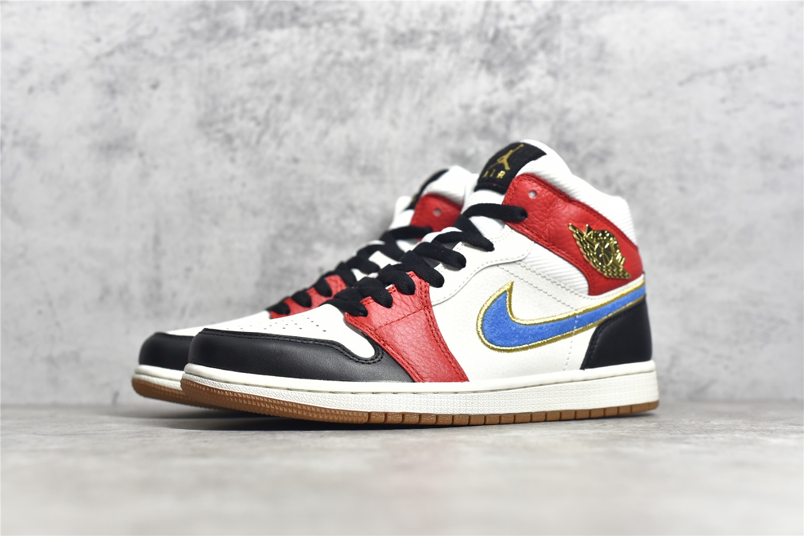 AirJordan1MidSHOES