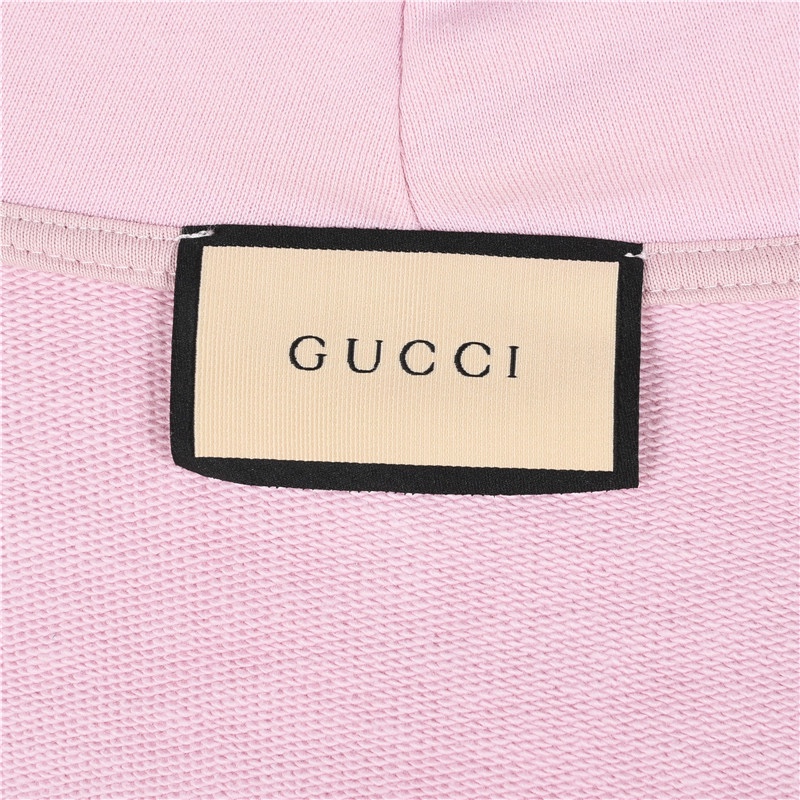 Hoodies & Sweatshirts